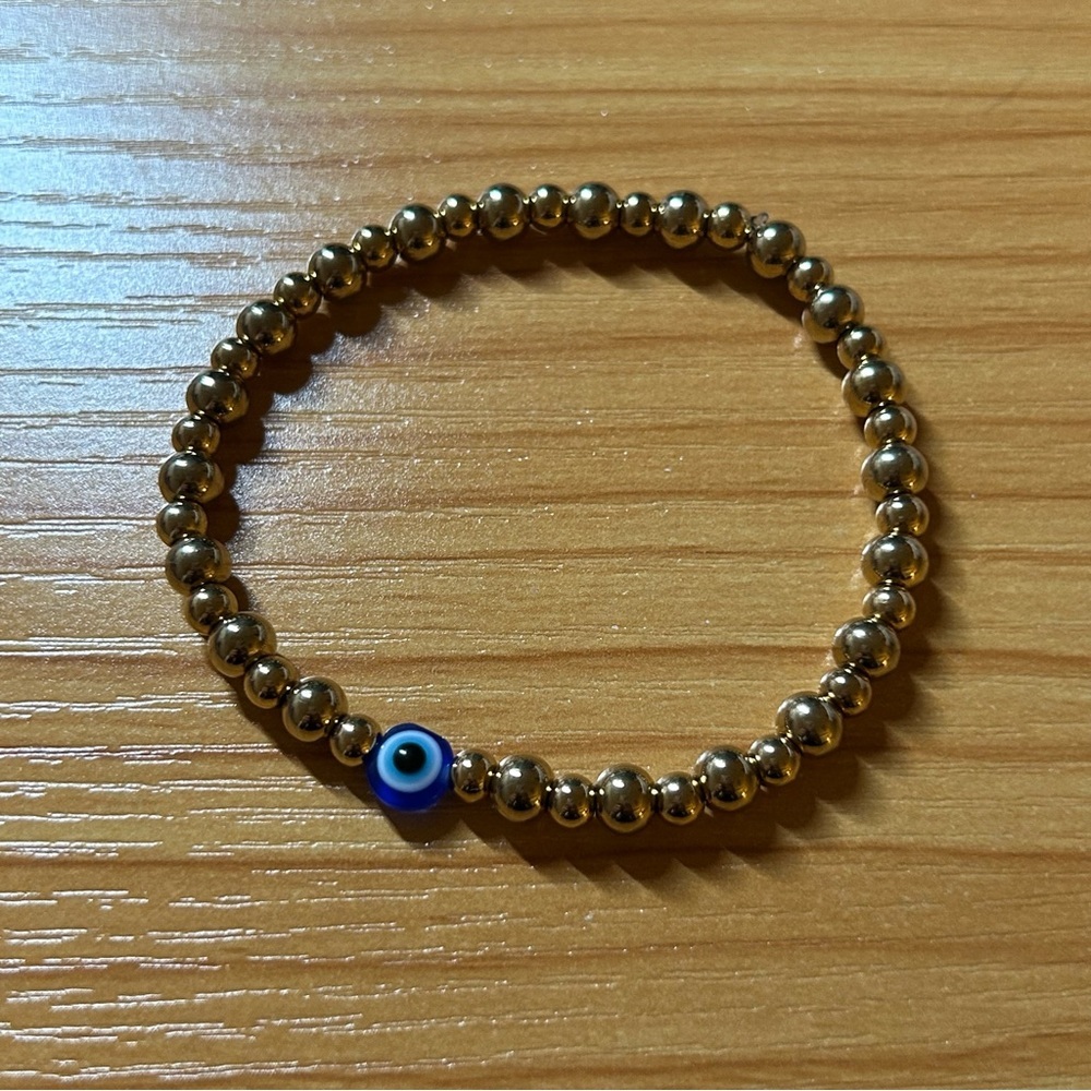 Stainless Steel Gold Beaded Stretch Bracelet w/ Evil Eye 🧿 - Picture 4 of 6